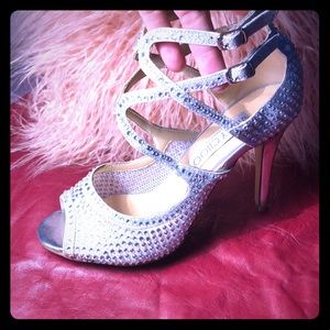 Jimmy Choo London sequence Langs